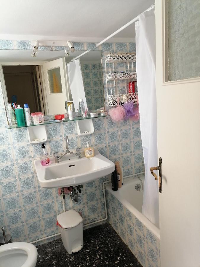 Kомната Гостья Apartment Athens Ngoại thất bức ảnh