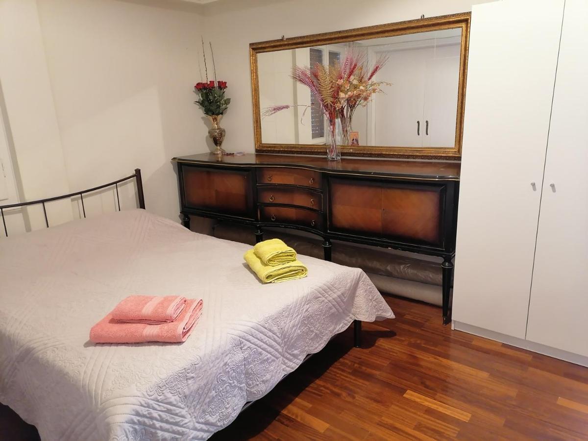 Kомната Гостья Apartment Athens Ngoại thất bức ảnh